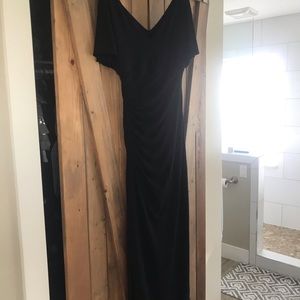 Ralph Lauren flattering sleeves and waistline